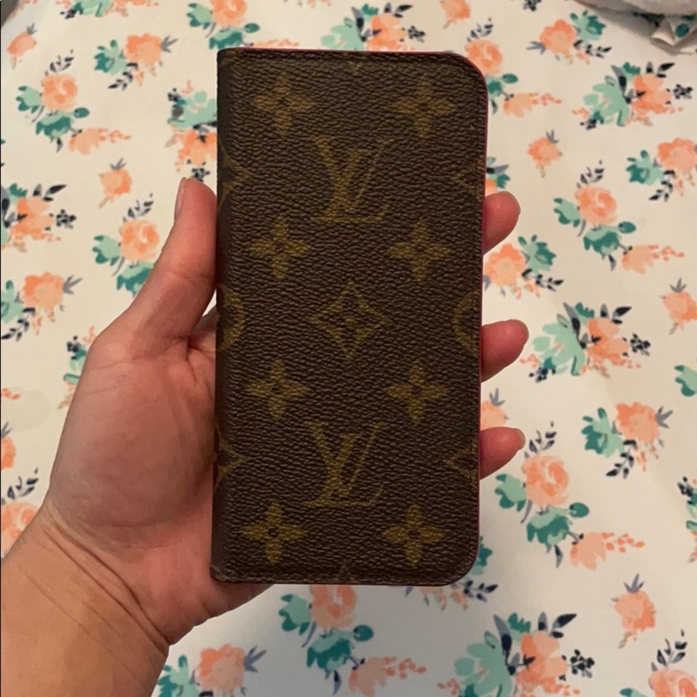 Louis Vuitton IPhone XS folio